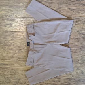White House black market The Slim Ankle pants tan size 8